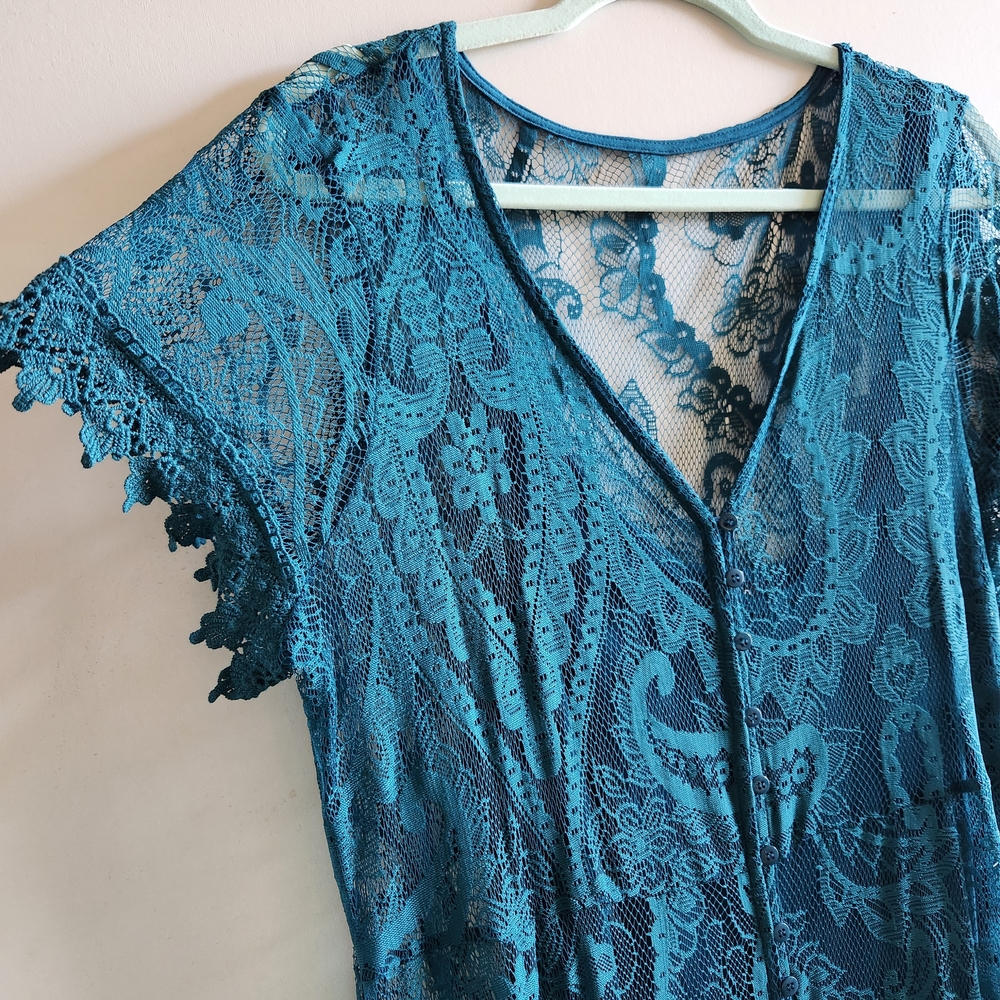 Torrid Button Front Skater Maxi Dress Lace, Blue/Teal Size 1, Great Condition - Picture 4 of 12
